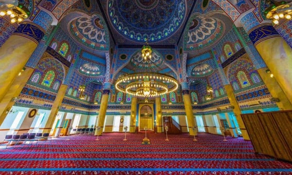 Red Mosque Carpets